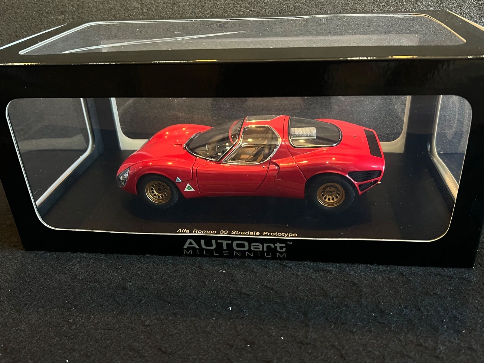 【 AUTO art / Alfa Romeo 】 1 : 18 アルファロメオ 33 stradale prototype モデルカー ミニカー
