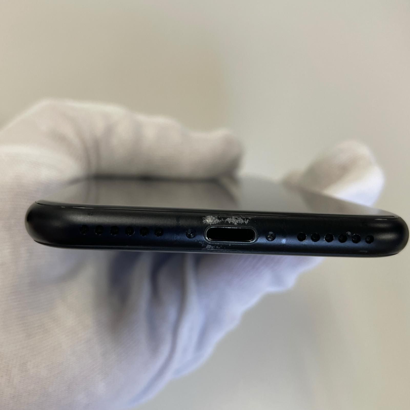 docomo iPhone SE(第2世代) 64GB ブラック - メルカリ