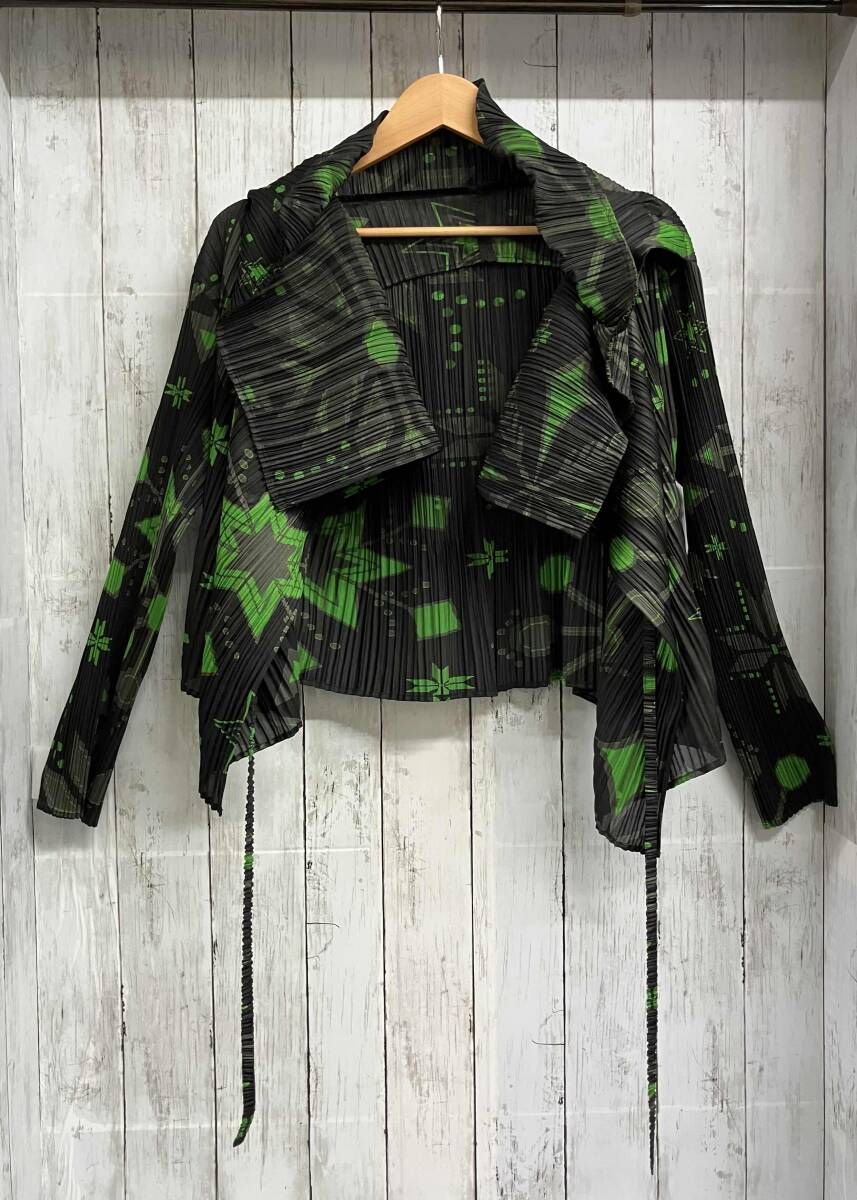 PLEATS PLEASE ISSEY MIYAKE/長袖カーディガン/サイズ3/ブラック/幾何