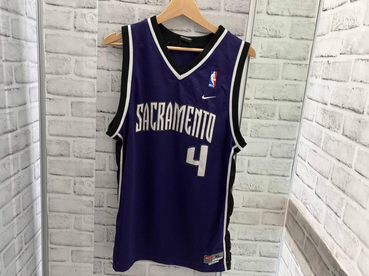 NBA CHRIS WEBBER クリス　ウェバー　ユニフォーム　ジャージ NIKE / SACRAMENTO WEBBER 4 / ジャージ / 元NBA選手Chris Webber