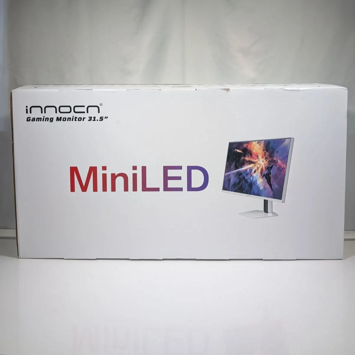 極美品・完品】INNOCN 32インチ 4K Mini LED ゲーミングモニター