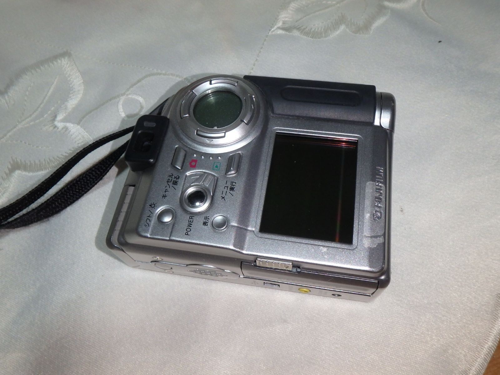 FUJIFILM 4700z FinePix デジタルカメラ 液晶難 - メルカリ