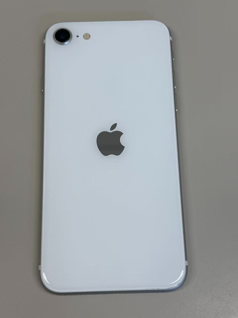 美品 iPhone SE2 64GB ホワイト SIMフリー 86% - メルカリ
