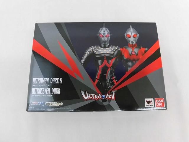 フィギュア 091)ULTRA-ACT ウルトラマンギンガ ウルトラマンダーク（SD）＆ウルトラセブンダーク（SD） 【中古品】