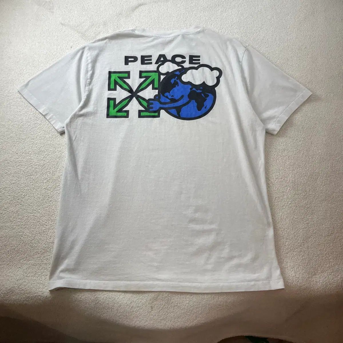 105 オフホワイト ピス WORLDWIDE 半袖 Tシャツ