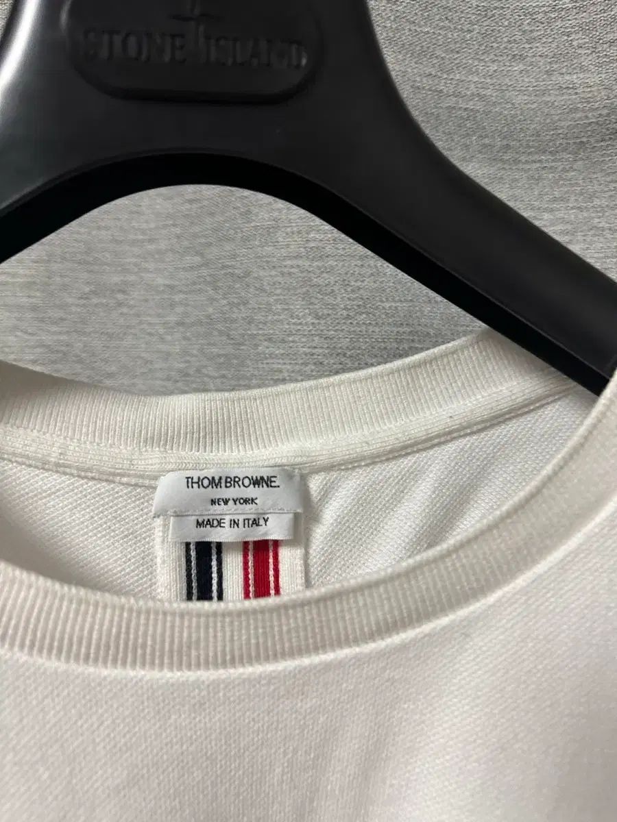 人気セール，セール】 トム・ブラウン 白 3本線 半袖Tシャツ 白 (5)
