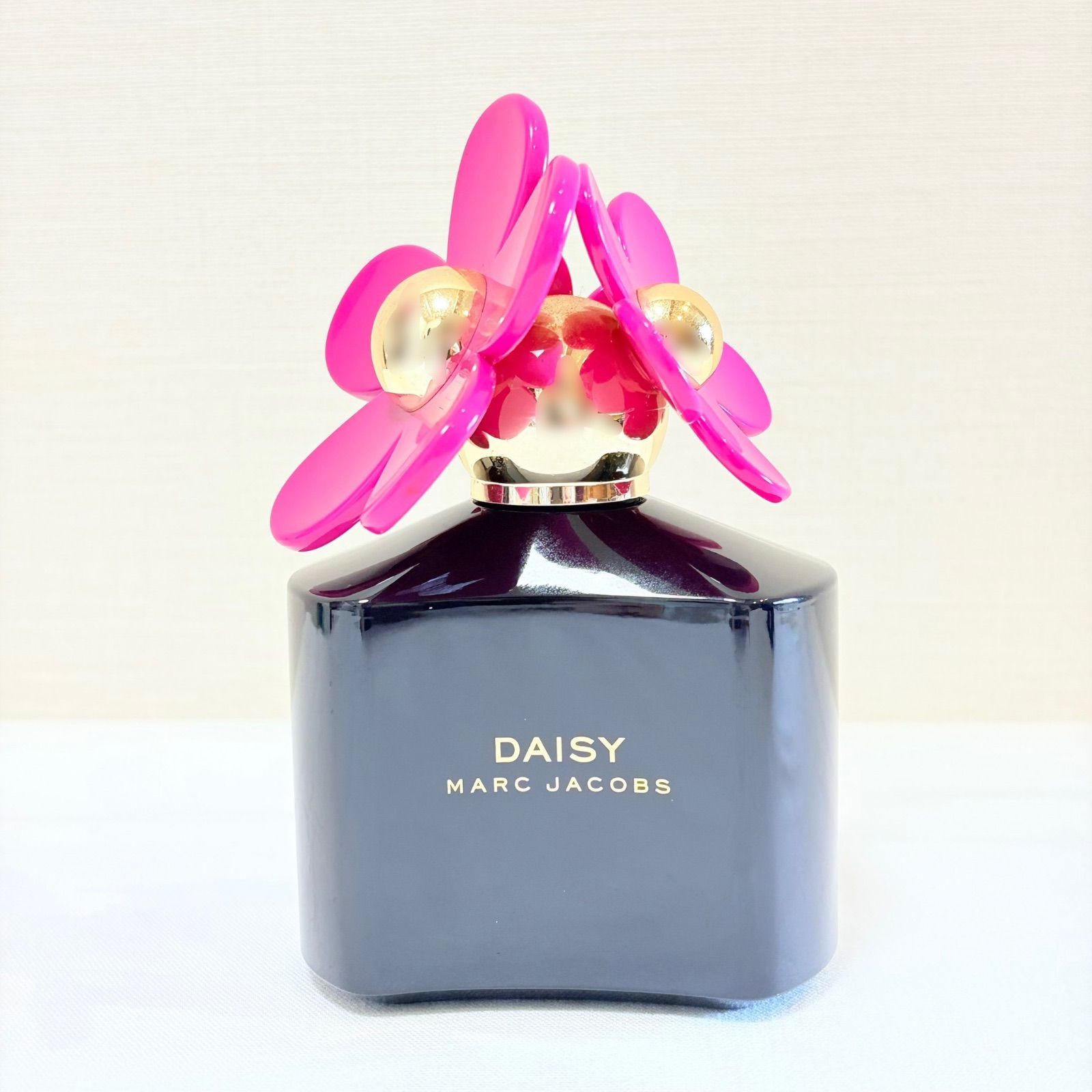 MARC JACOBS DAISY HOT PINK EDITION eau de parfum マークジェイコブス デイジー ホットピンクエディション　オードパルファム　香水　100ml