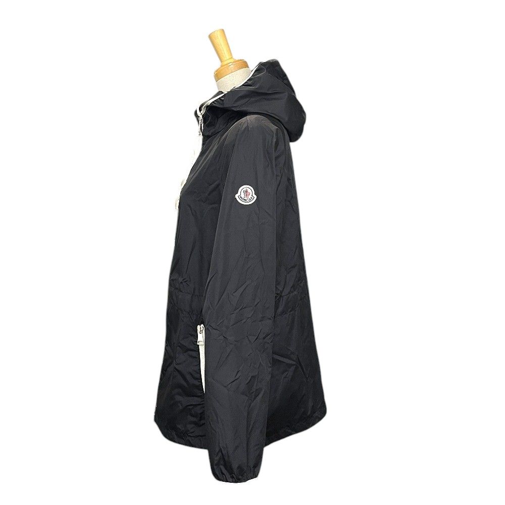 MONCLER モンクレール パーカー EAU オー F10931A74200 ナイロン