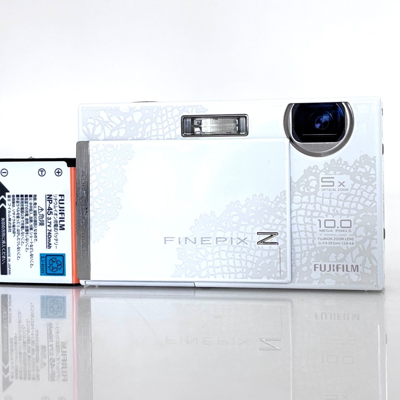 【フジフイルム】FUJIFILM FinePix Z250fd ホワイト デジタルカメラ #T473