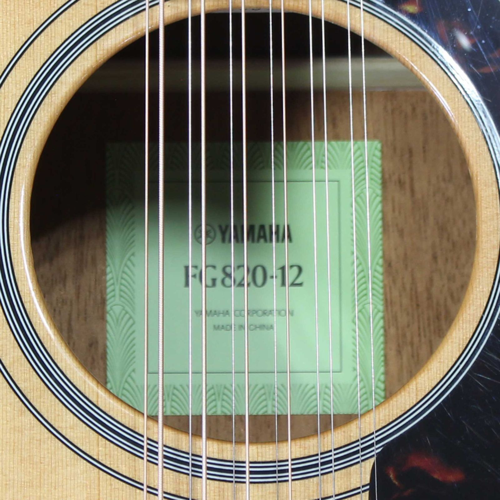 中古 YAMAHA FG820-12 あたたかみのあるパワフルなサウンドのFG820の12 
