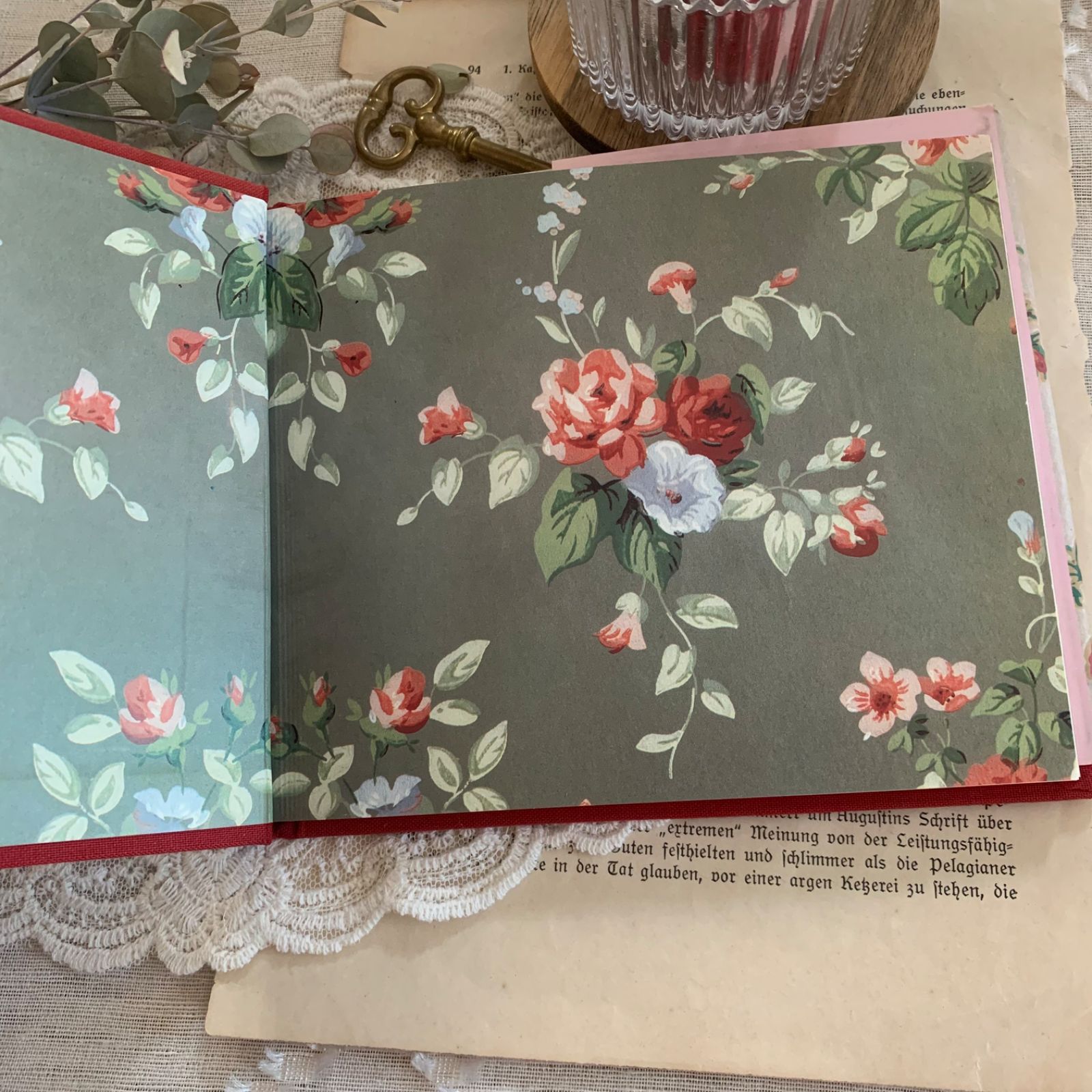 稀少1891年　美しいアンティーク古書ヴィクトリアン洋書　ジャンクジャーナル素材 ヴィンテージ 洋書 ヴィクトリアン調 With Love & Affection ジャンク