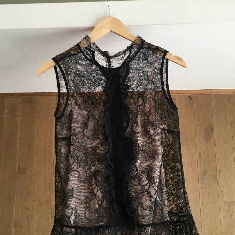 極美品 RED VALENTINO レッドヴァレンティノ レース トップス40 - メルカリ