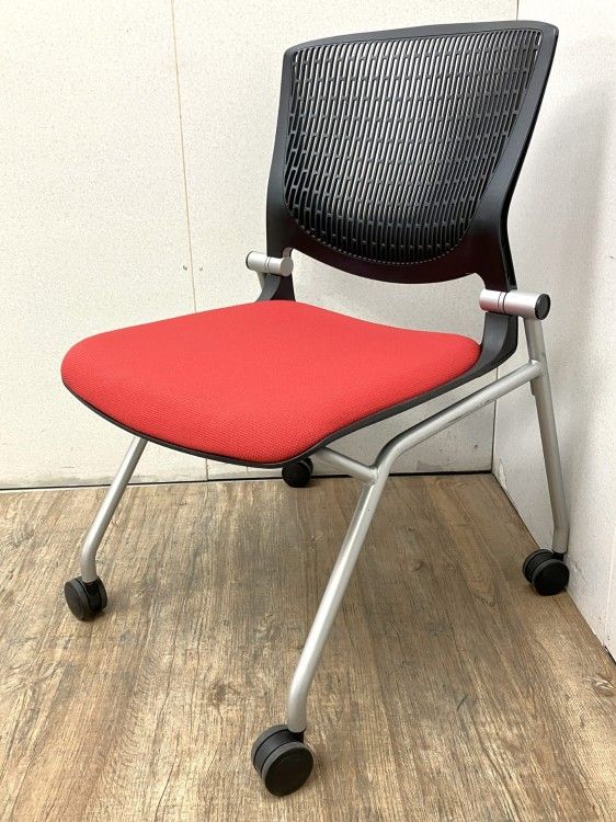 【中古品】オカムラ グラータシリーズ グラータチェア 8142GR レッド
