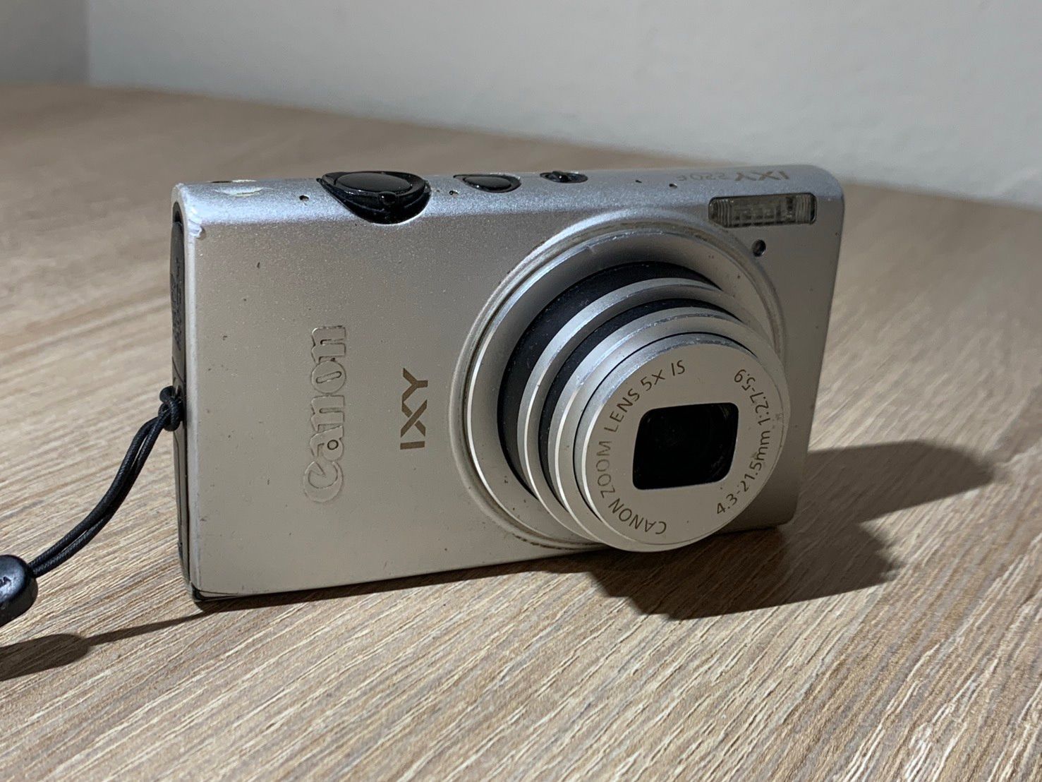 1078 Canon IXY 220F シルバー デジカメ 【コ】 - メルカリ