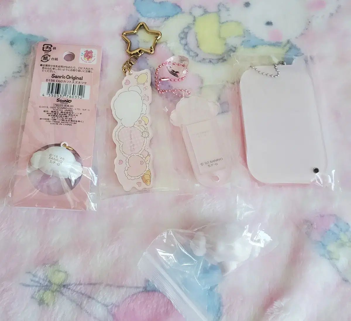 サンリオ こぎみゅん ボンボン アクリル キーホルダー ネームタグ スマートフォン キーホルダー サンリオ こぎみゅん ボンボン アクリル キーホルダー ネームタグ スマートフォン キーホルダー