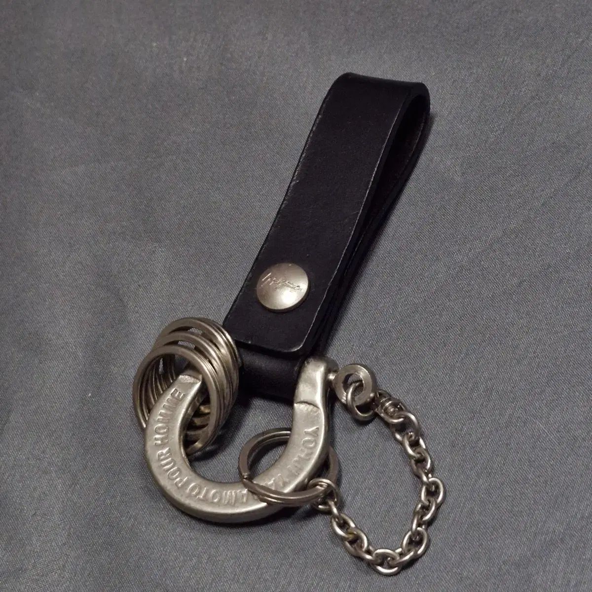 YOHJI YAMAMOTO ヨウジヤマモト プールオム キーホルダー