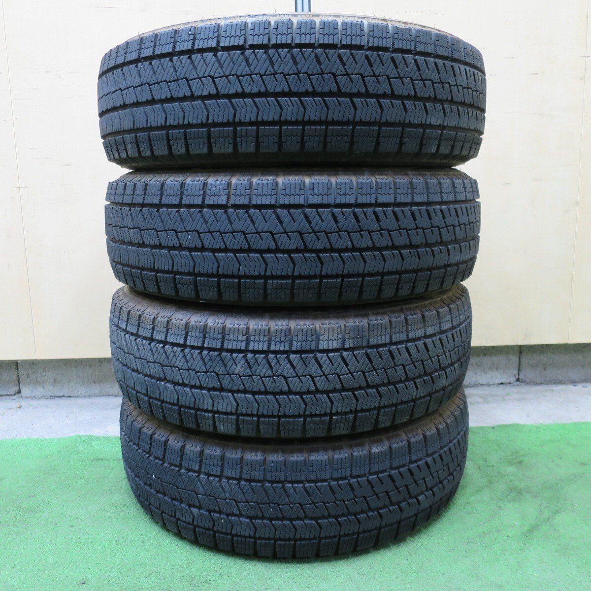 バリ溝スタッドレス14インチ バリ溝！23年！9分☆スタッドレス 165/65R14 ブリヂストン ブリザック
