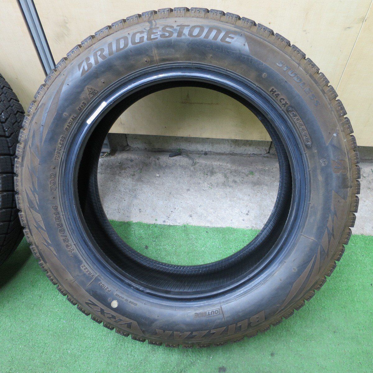 バリ溝！23年！9分☆スタッドレス 165/65R14 ブリヂストン ブリザック