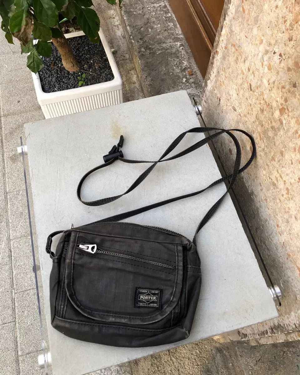 吉田ポーター正規品 スモーキークロスショルダーバッグ リップストップ ブラック