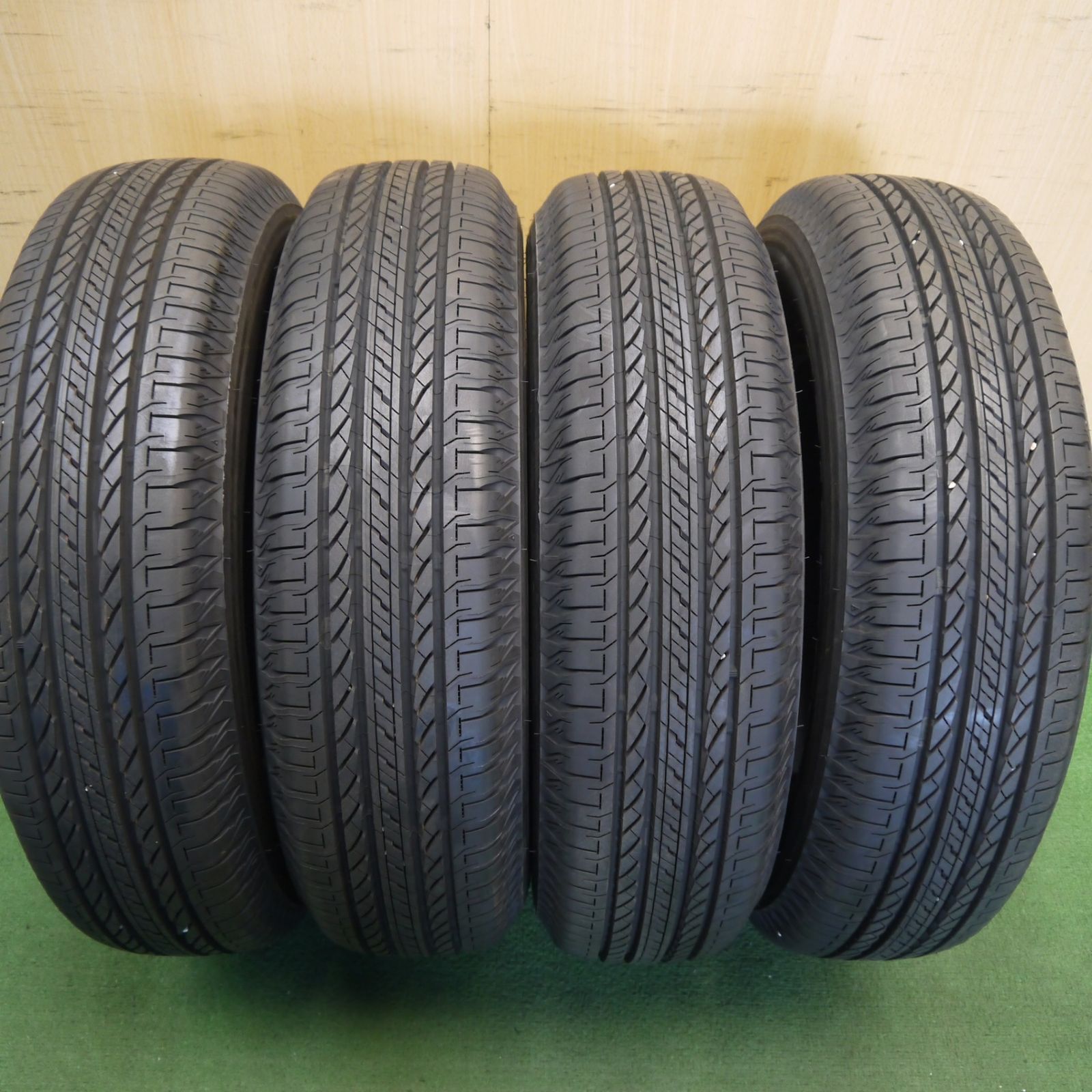 新車外し!24年★195/80R15 ブリヂストン デューラー H/L 852 DUELER タイヤ 15インチ ジムニー シエラ ジムニー ノマド 等★6052204Hノタ
