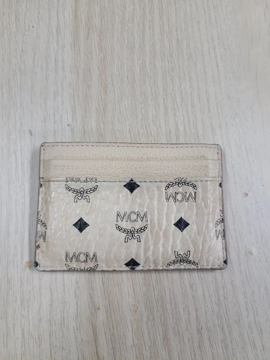 MCM カード財布 6,970円