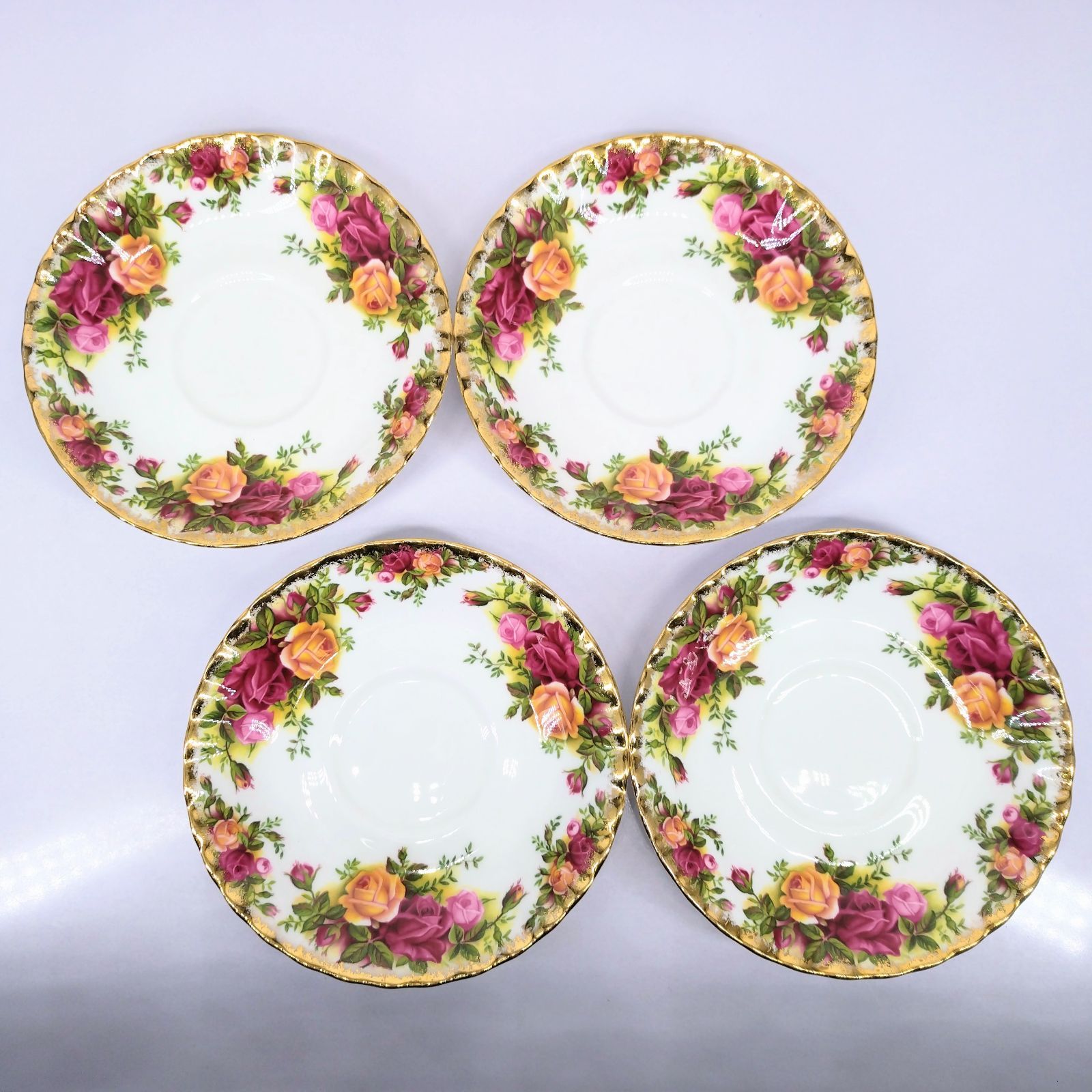 Royal Albert ロイヤルアルバート オールドカントリーローズ ソーサー
