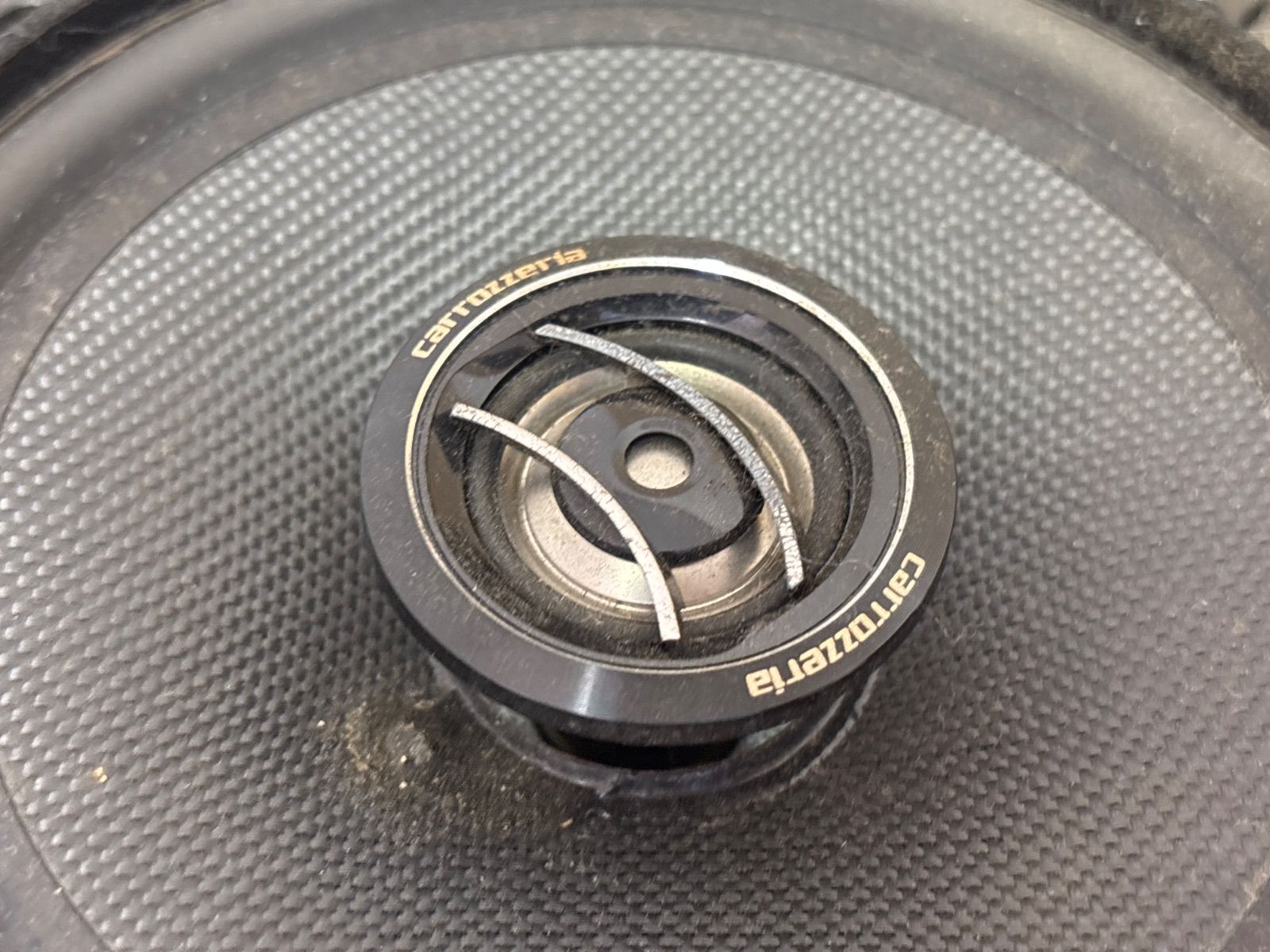 carrozzeria TS-J1610A スピーカー 16cm 2個 ネットワーク付 - メルカリ