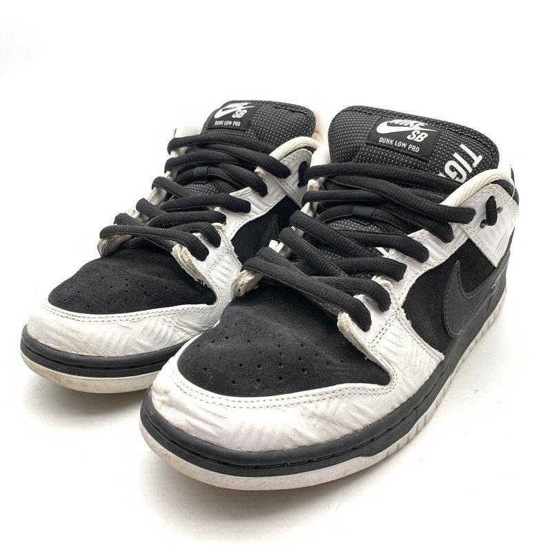 【中古品】 NIKE FD2629-100 TIGHTBOOTH SB DUNK LOW PRO QS BLACK AND WHITE タイトブース × ナイキ SB ダンク ロー プロ QS スニーカー 【160-260530-gm-25-fuz】