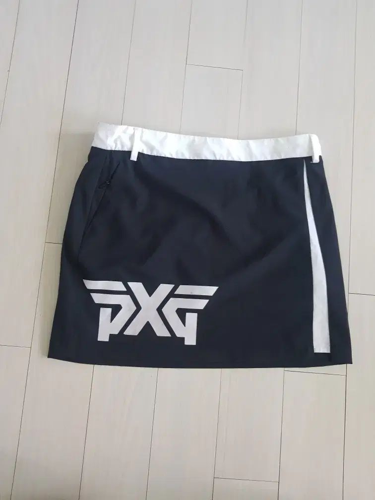 PXG スカート(26) 7,961円