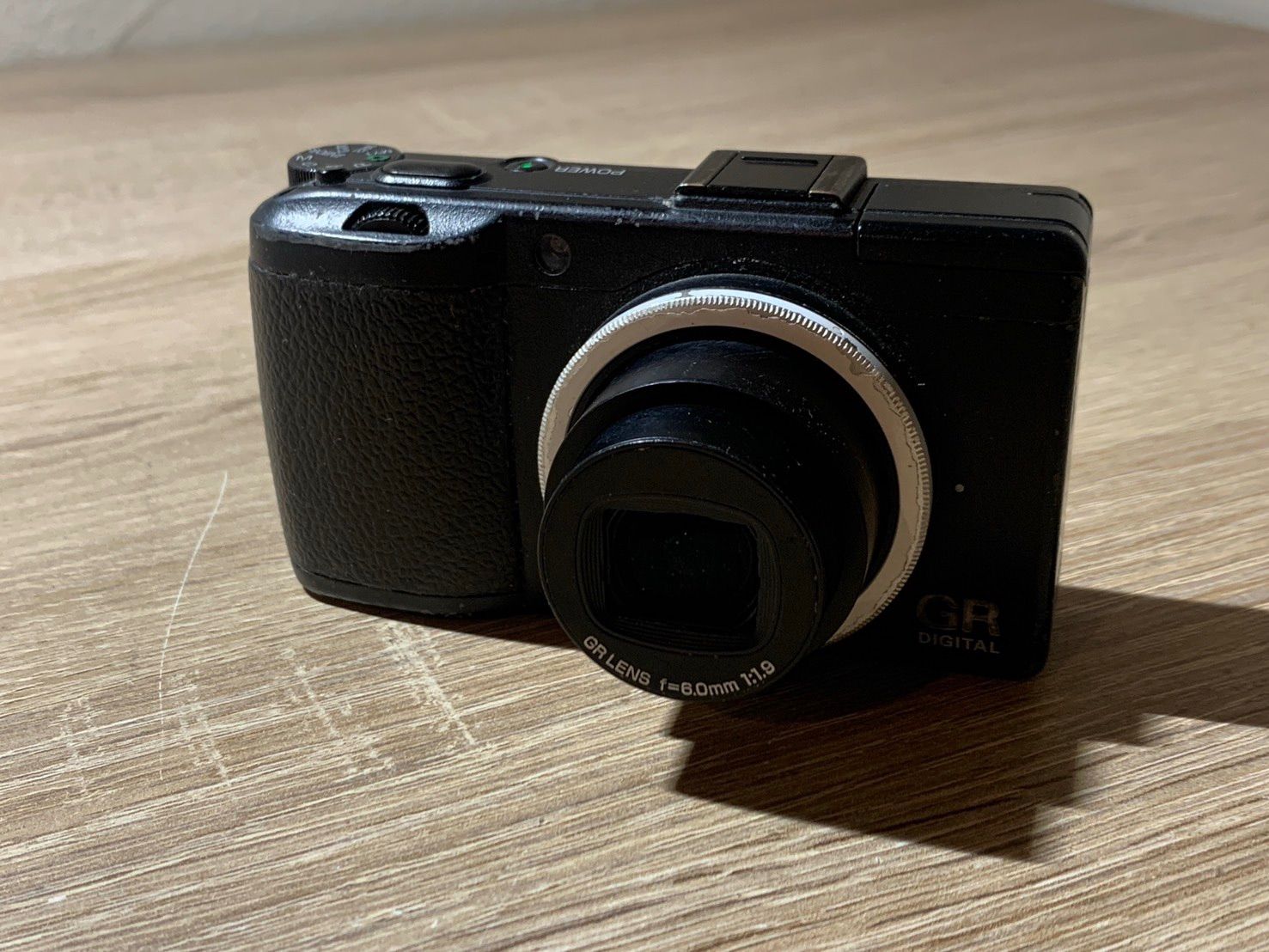 1067 RICOH GR DIGITAL III ブラック デジカメ ジャンク品 【コ