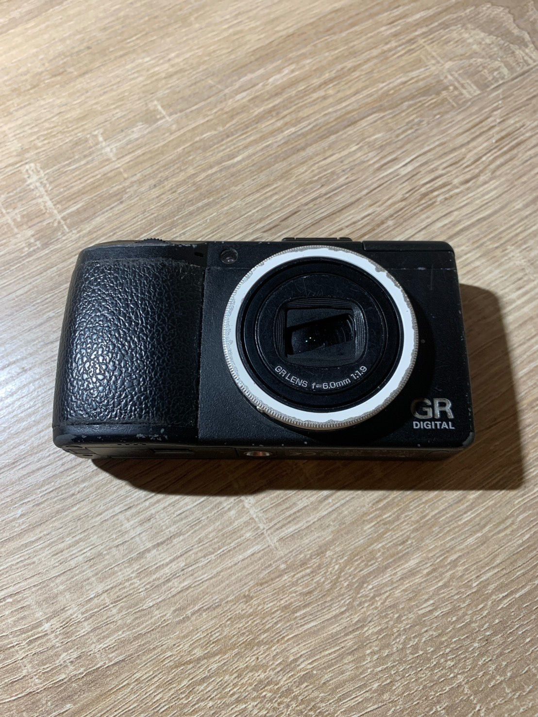 1067 RICOH GR DIGITAL III ブラック デジカメ ジャンク品 【コ