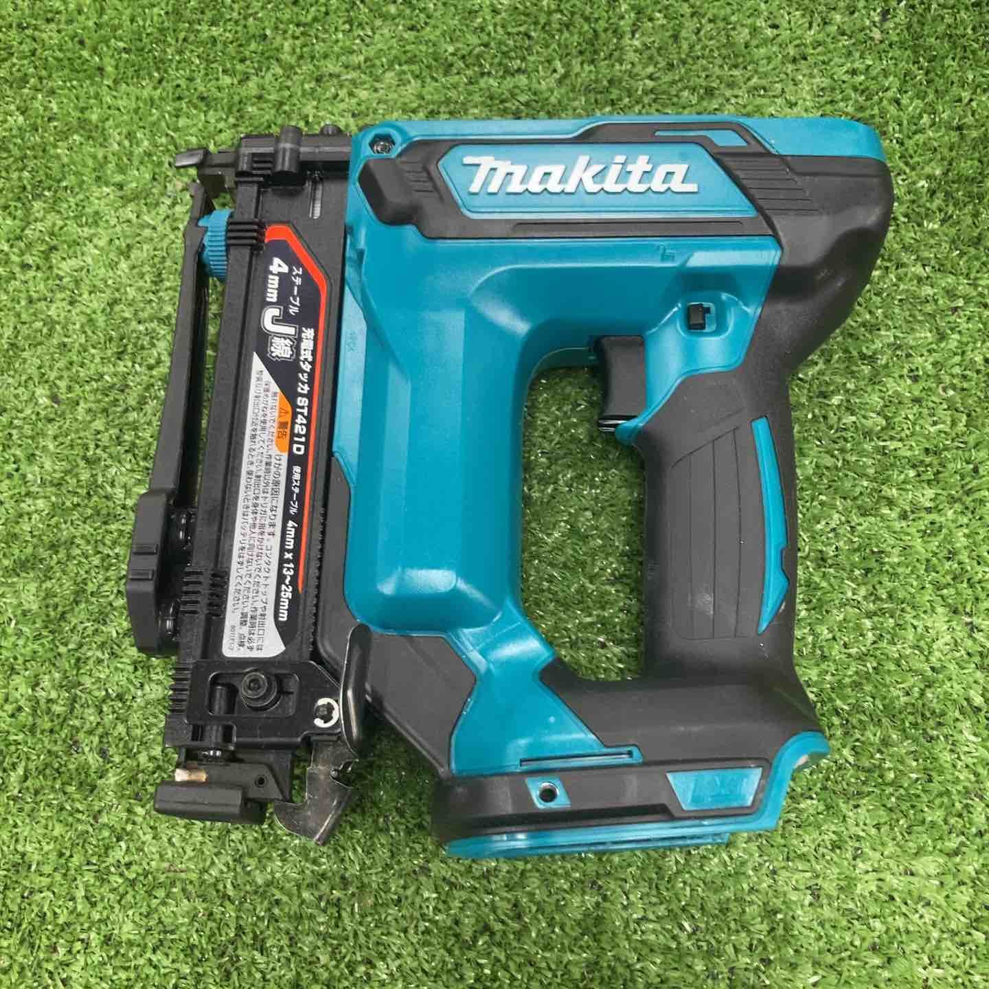 ★マキタ(makita) コードレスタッカー ST421DZK【川崎店】