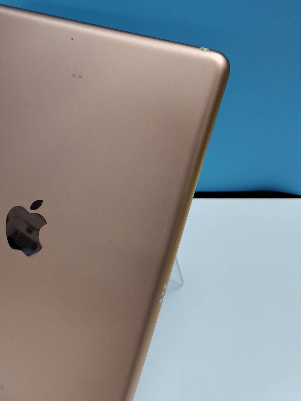 iPad 第7世代/Wi-Fiモデル/32GB/A2197〈MW762J/A〉 - メルカリ
