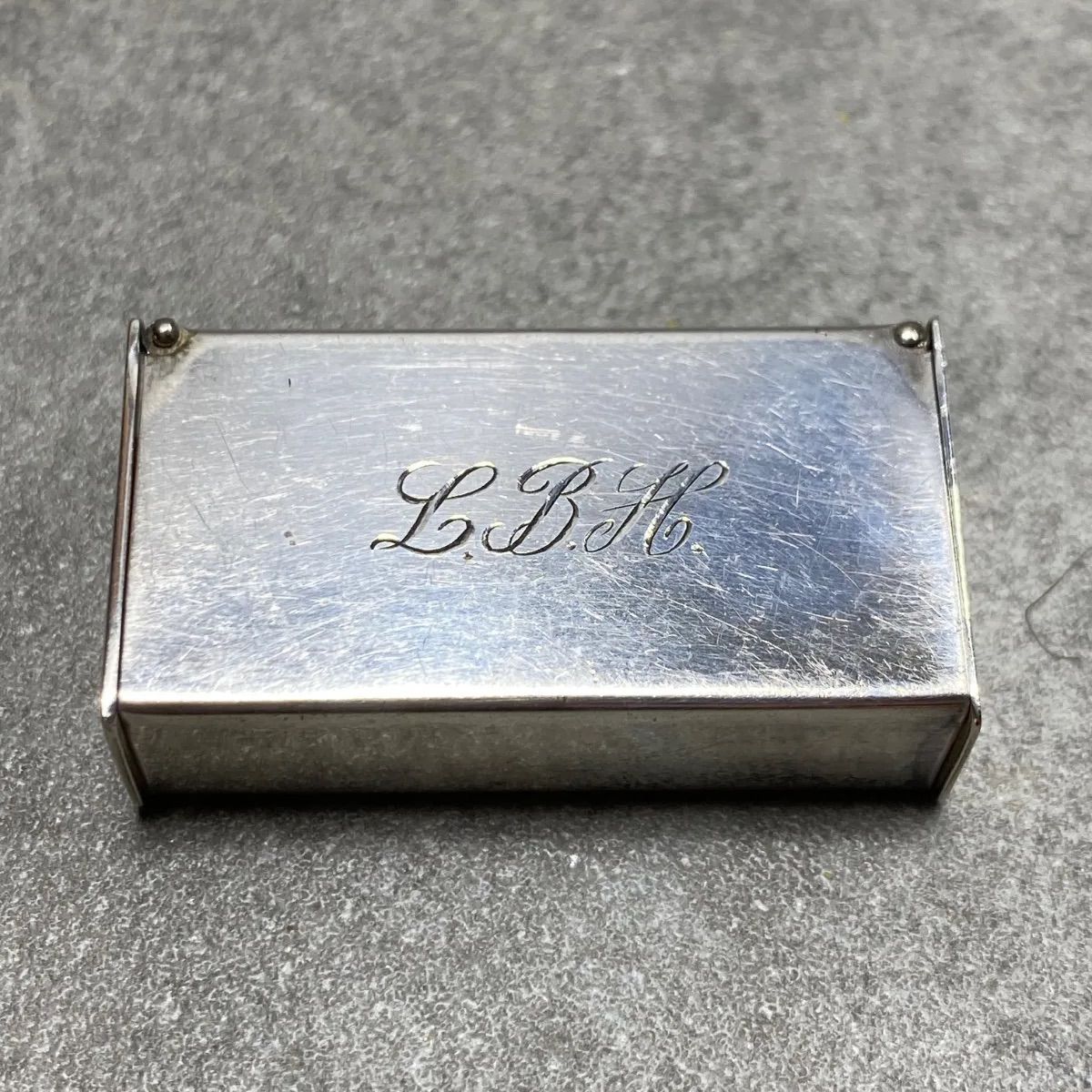 VINTAGE TIFFANY ティファニー　ピルケース　アンティークシルバー