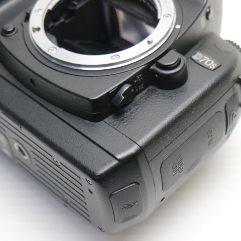 超美品 Nikon D70s ブラック ボディ 即日発送 Nikon デジタル一眼 本体 土日祝発送OK 08000 超美品 Nikon D70s ブラック ボディ 即日発送 Nikon デジタル一眼 本体 土日祝発送OK 08000