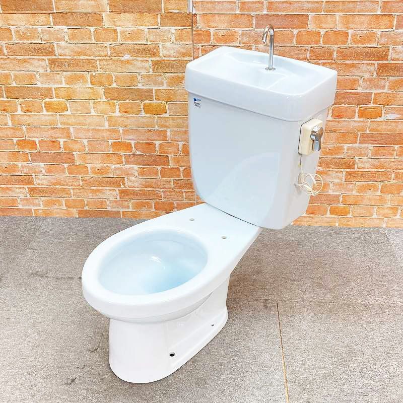 【中古品】【美品】 INAX (イナックス) トイレ 洋式便器 (床下排水) 「C-18S」 排水芯540mmとタンク「T810」 一式セット #LB8(ライトブル－) 28E