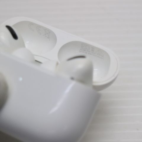 美品 AirPods Pro ホワイト 土日祝発送OK 08000 美品 AirPods Pro ホワイト 土日祝発送OK 08000