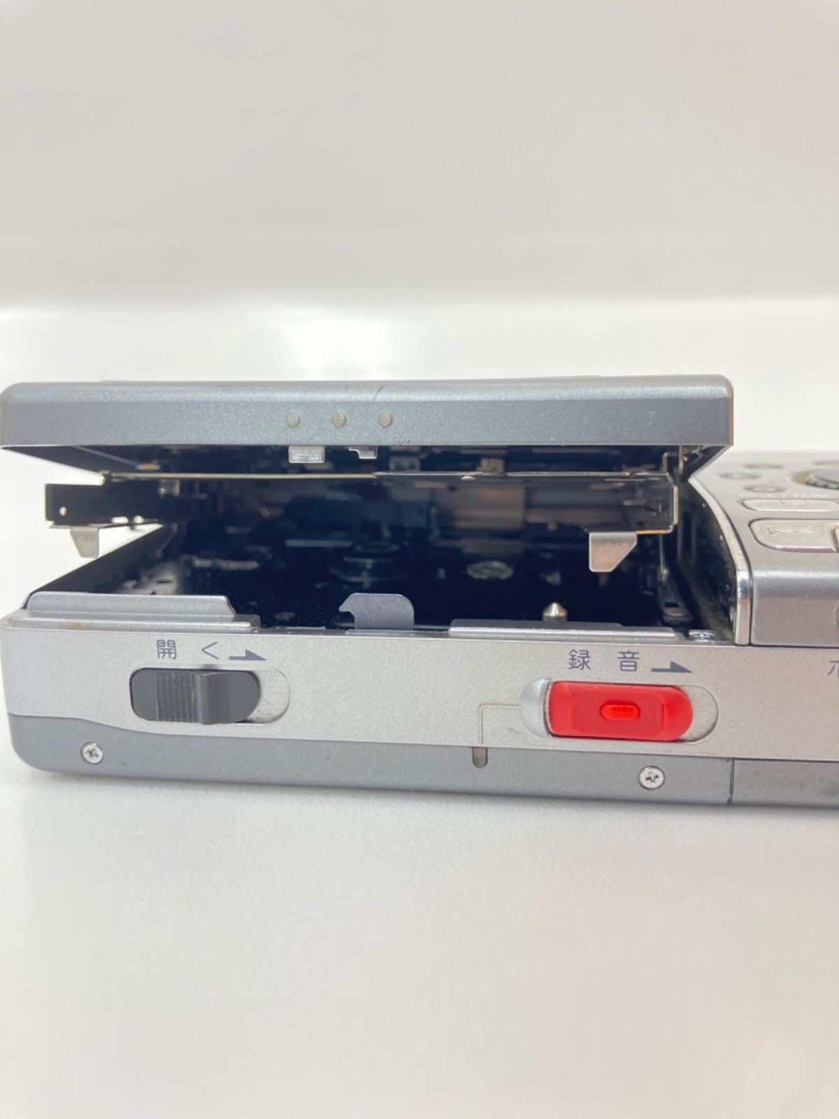 □ SONY ソニー MZ-R3 ポータブルMDレコーダー - メルカリ