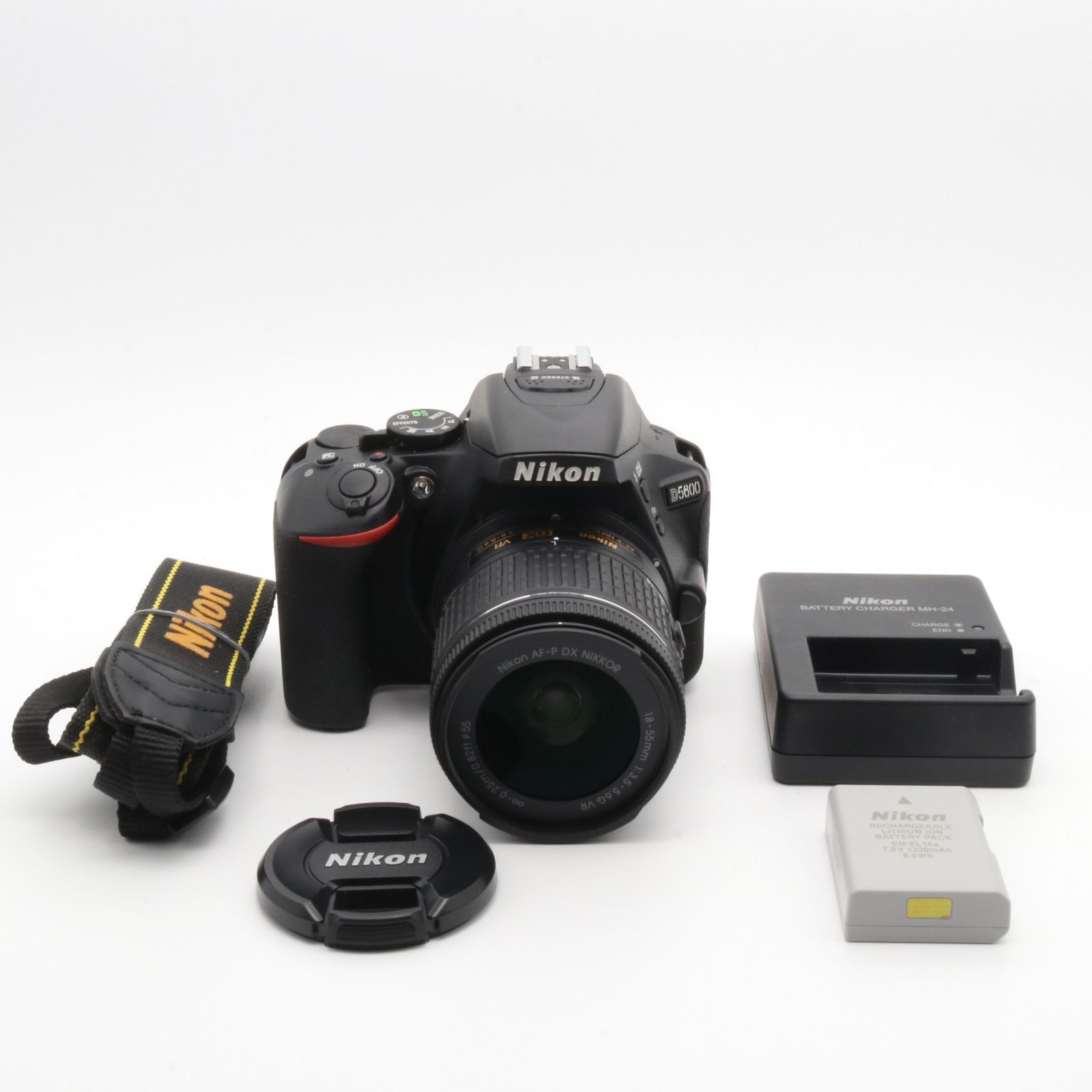 【シャッター回数：18000回】Nikon D5600 AF-P 18-55 VR レンズキット ブラック 〔NIKON F マウント〕