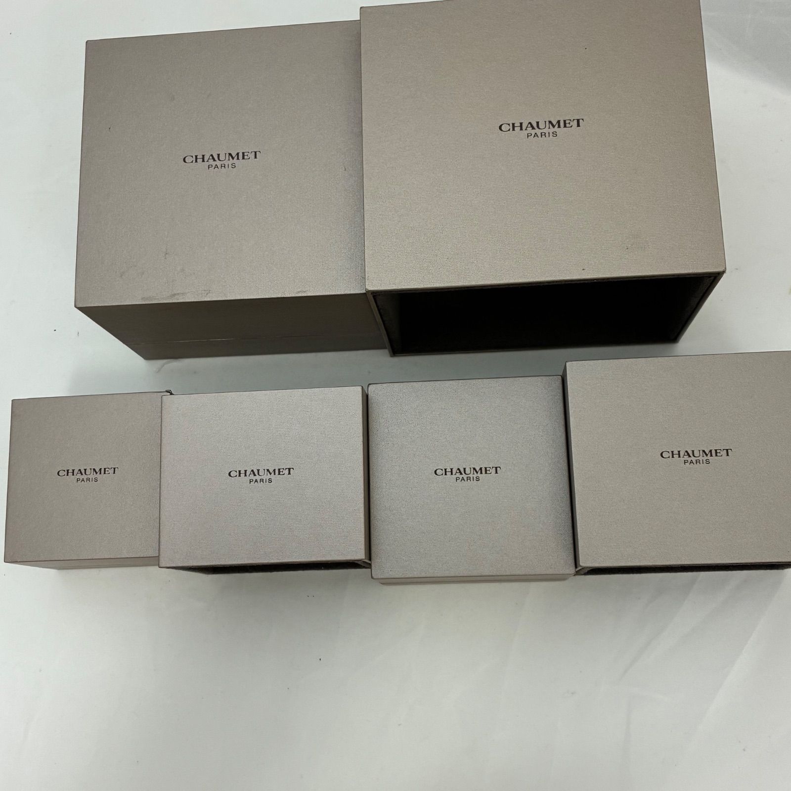 CHAUMET ジュエリーボックス 空箱 ショーメ CHAUMET > 箱 空箱 時計ボックス ジュエリーボックス - メルカリ