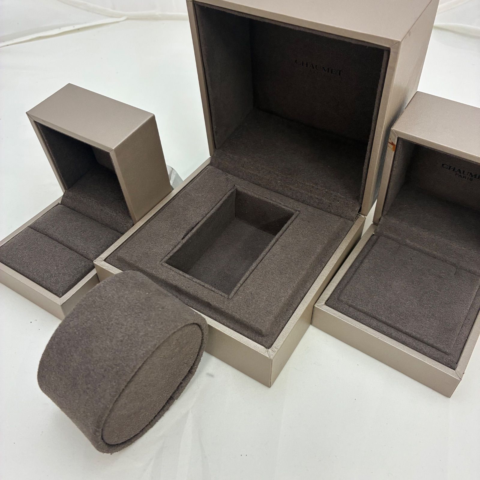 CHAUMET ジュエリーボックス 空箱 ショーメ CHAUMET > 箱 空箱 時計ボックス ジュエリーボックス - メルカリ