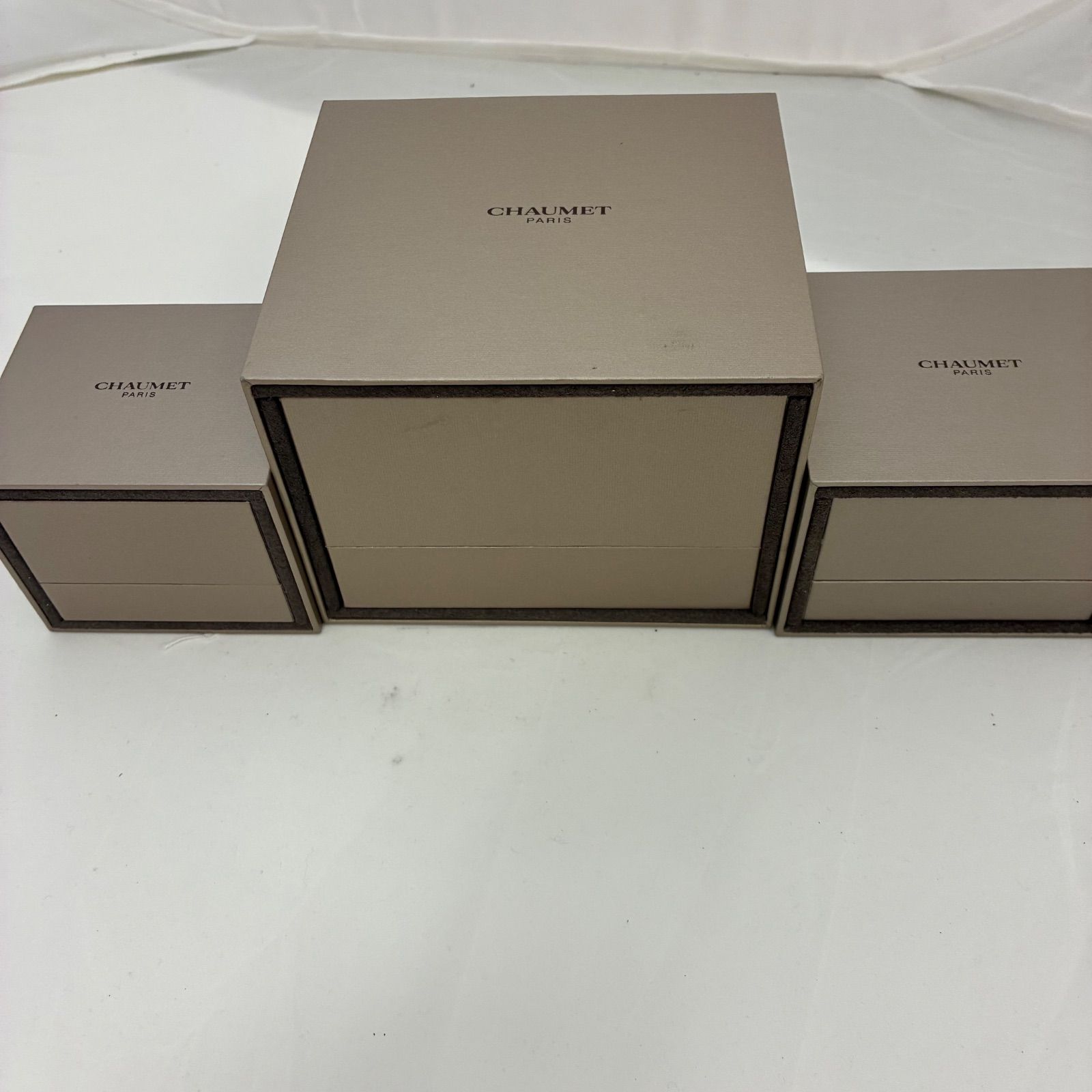 ショーメ CHAUMET > 箱 空箱 時計ボックス ジュエリーボックス - メルカリ