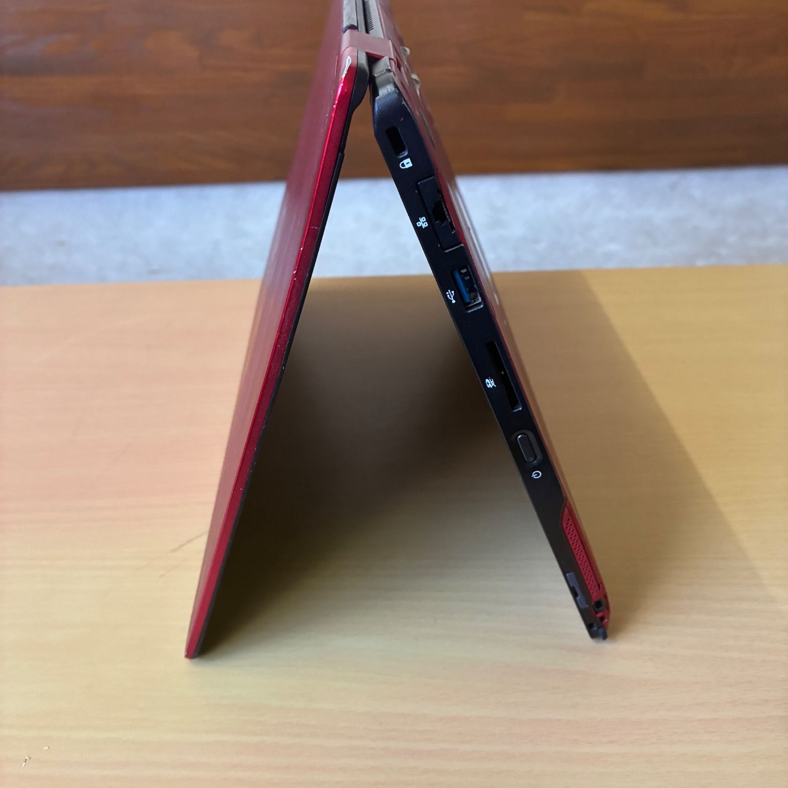 訳あり】LIFEBOOK U9311X/F i7 16GB 赤 ジャンク品 - メルカリ