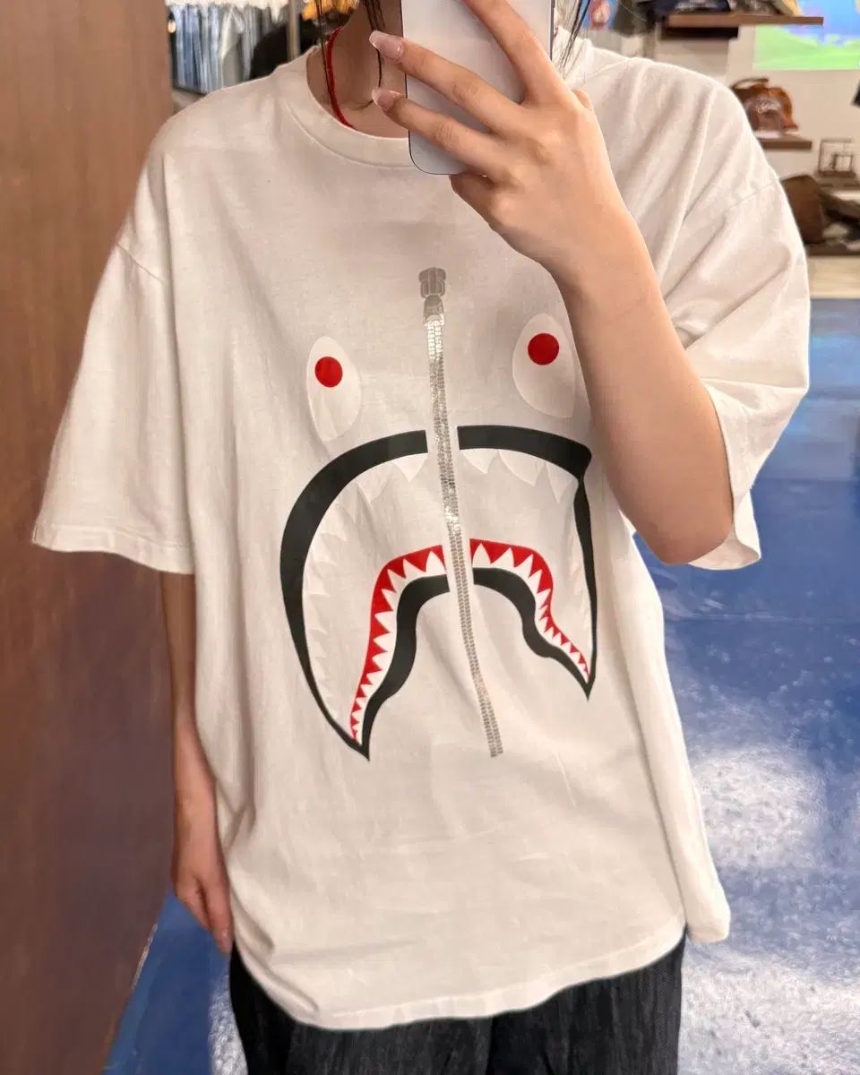 BAPE ベイプ シャーク 白 半袖Tシャツ