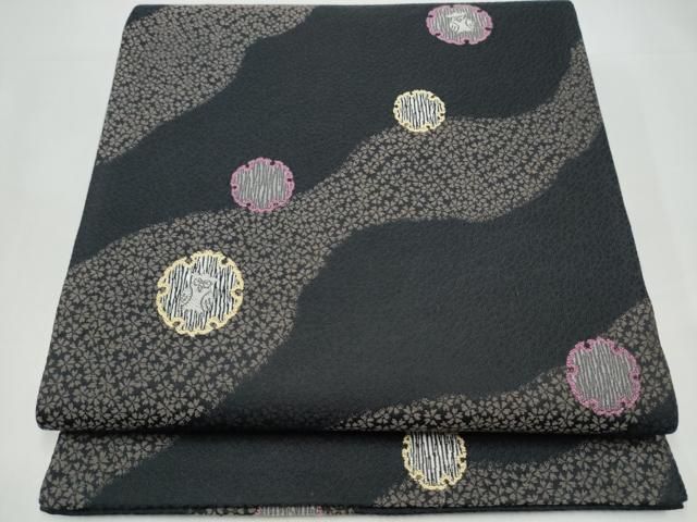 平和屋着物●六通柄袋帯　フクロウ　小花散らし　黒地　正絹　逸品　CABI0126hy