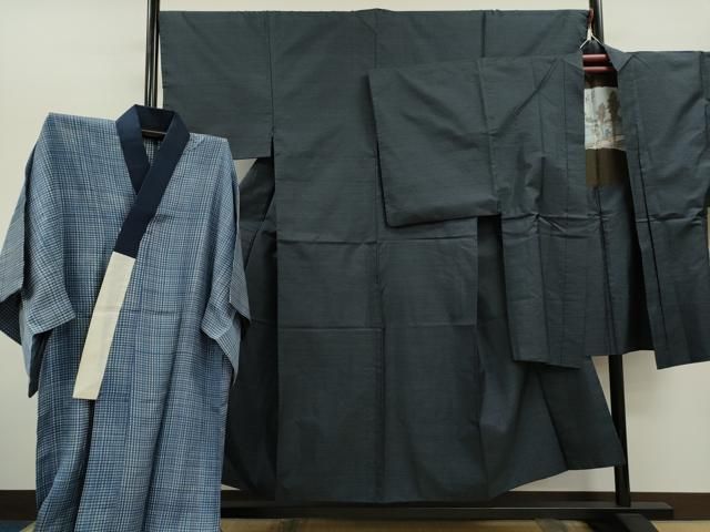 平和屋着物●男性　本場大島紬　アンサンブル・長襦袢セット　吉祥文　正絹　逸品　CABG2106ze 平和屋着物○男性 本場大島紬 アンサンブル・長襦袢セット 吉祥文 正絹