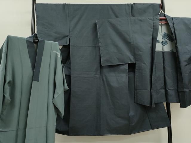 平和屋着物●男性　本場大島紬　アンサンブル・長襦袢セット　100亀甲　総詰め　正絹　逸品　未使用　CABG2108ze