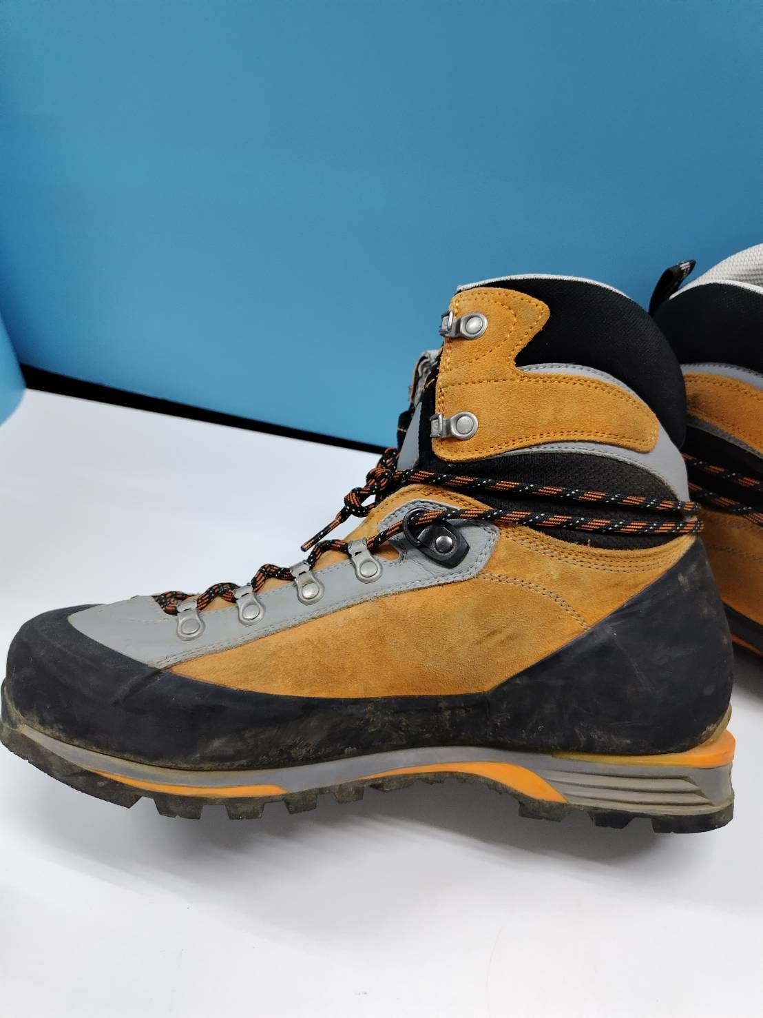 SCARPA TRIOLET PRO GTX (EU45) トレッキングブーツ