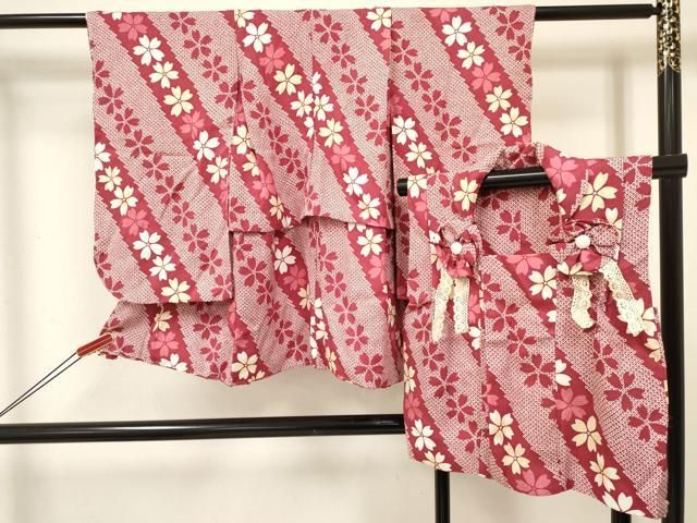 平和屋着�
1ff8
�[]七五三　女の子　３歳　祝着　三つ身　被布セット　桜尽くし　逸品　未使用　DABE7170ma