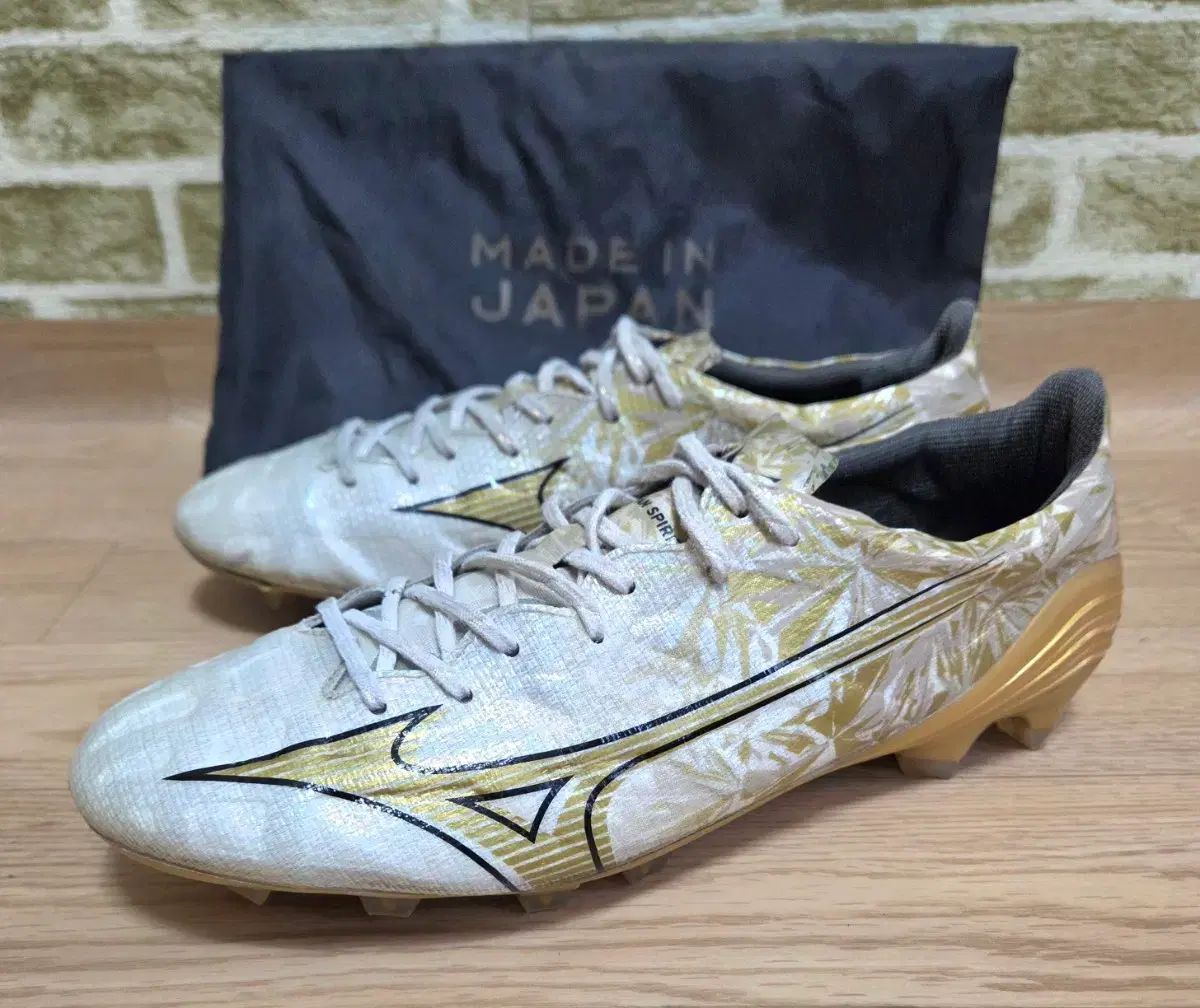 ミズノ アルファ JAPAN MD サッカーシューズ